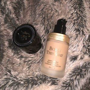 Too Faced Born This Way Foundation